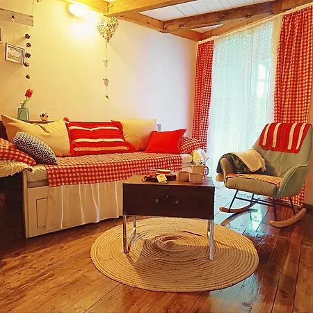 Stara Hiza * Lanišće