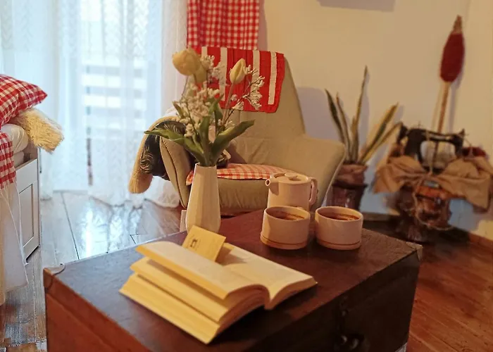 Stara Hiza * Lanisce